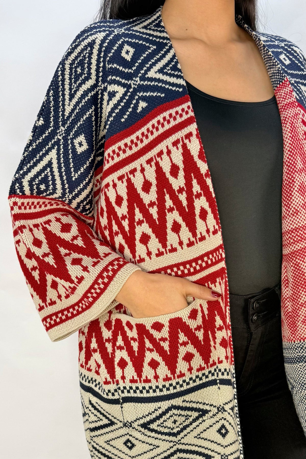 Ruana Manga Corta Bolsillos Rombos Rojo