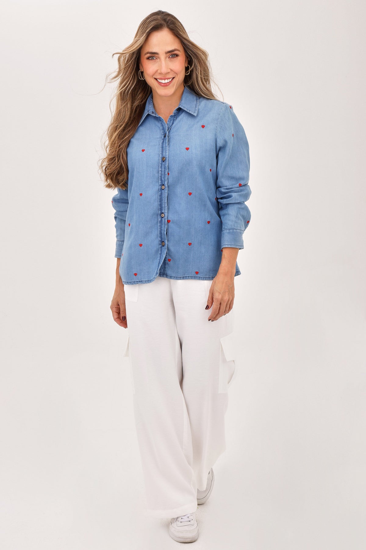 Blusa Manga Larga Bordado Corazón Rojo