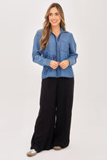 Blusa Manga Larga Bordada Flor Azul Medio