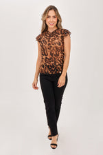 Camiseta Cuello Alto Malla Café