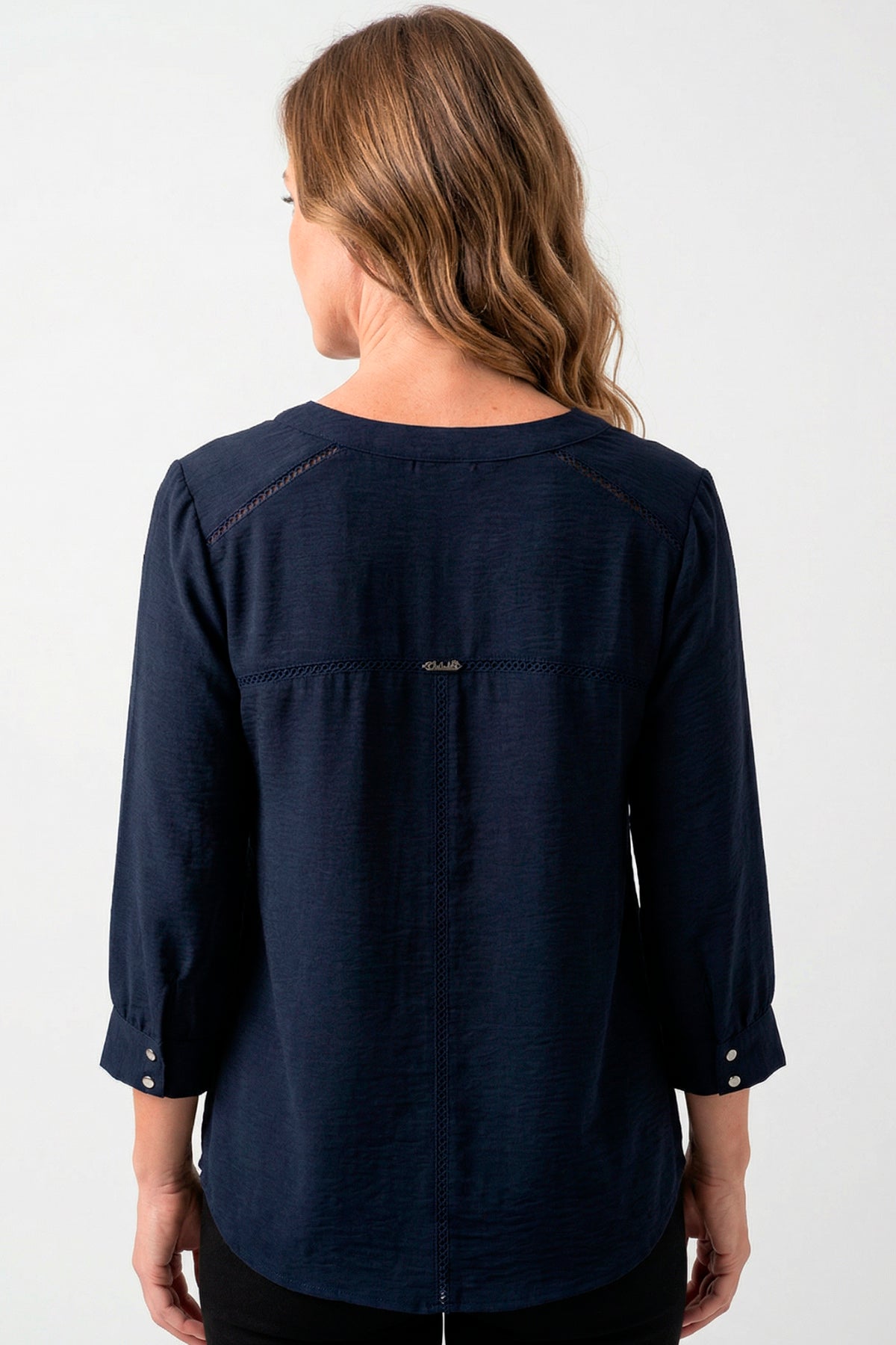 Blusa manga 3/4 con randa en crepé para mujer negro