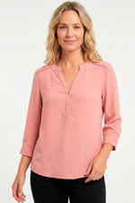 Blusa manga 3/4 con randa en crepé para mujer palo de rosa