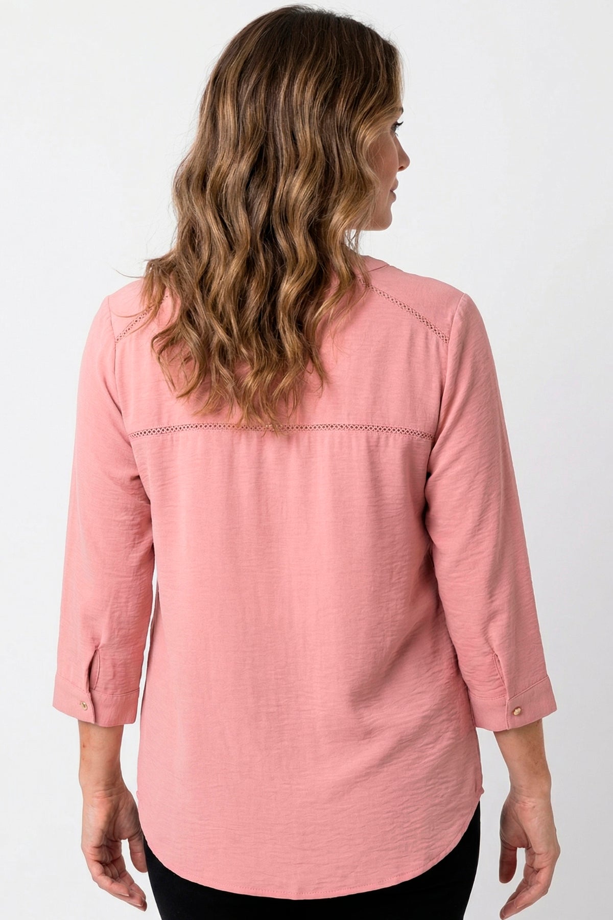 Blusa manga 3/4 con randa en crepé para mujer palo de rosa