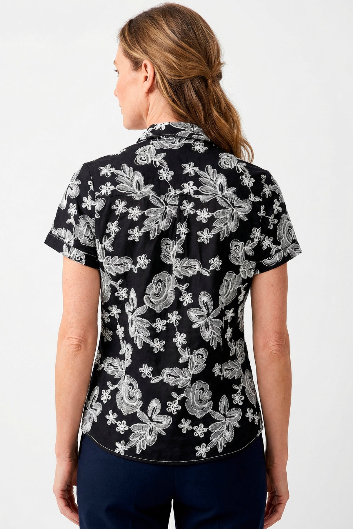 Blusa manga corta charretera bordada en rayón mujer negro
