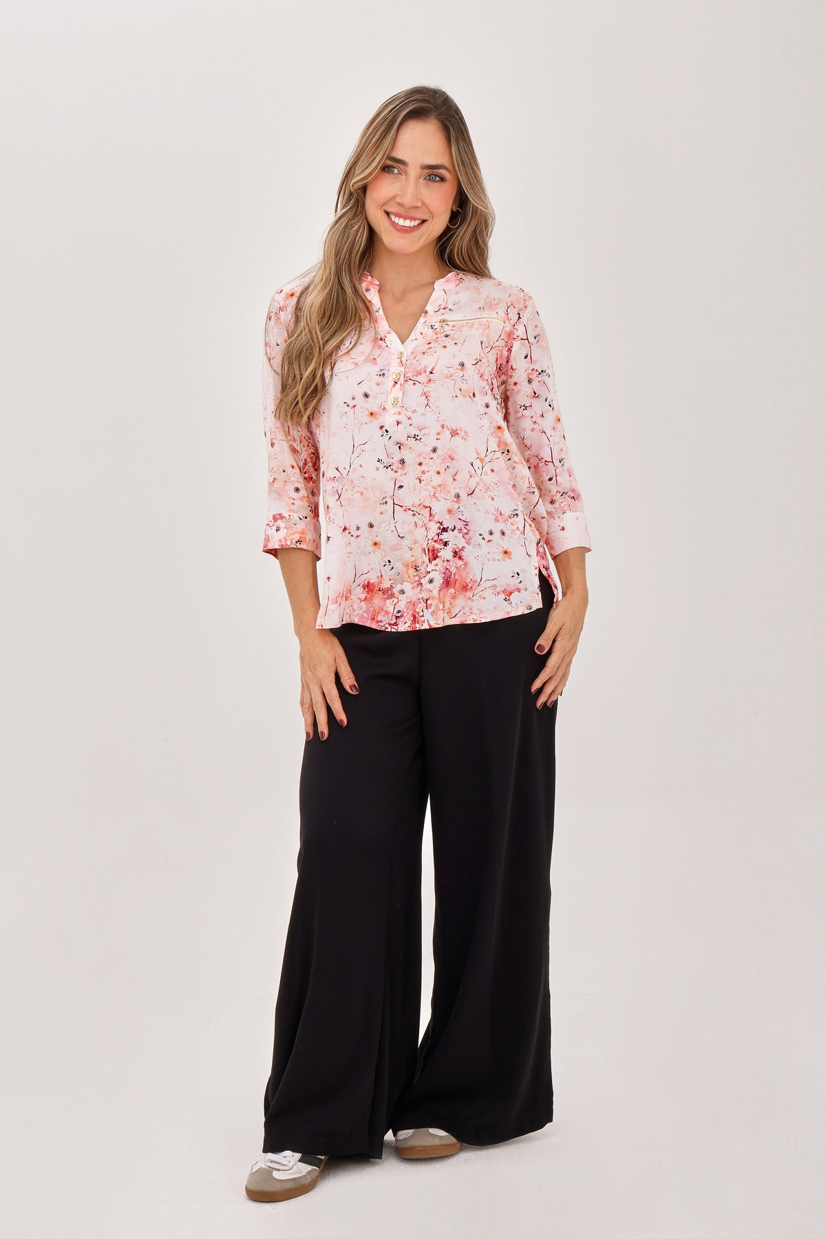 Blusa Manga 3/4 Media Perilla Cierre Flores Coral