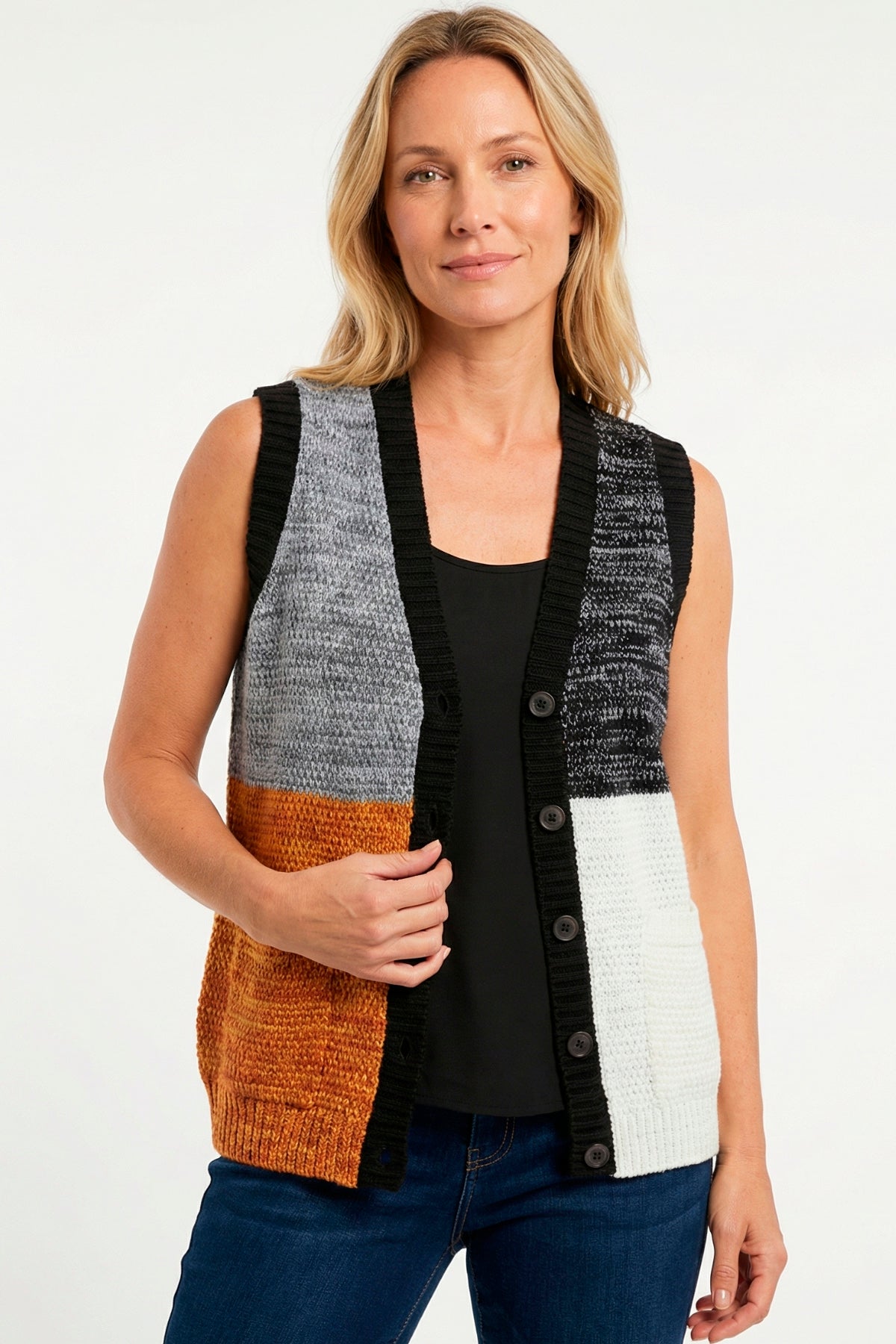 Chaleco artesanal tejido para mujer negro