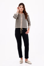 Suéter Rayas Cuello Redondo Camel Para Mujer 