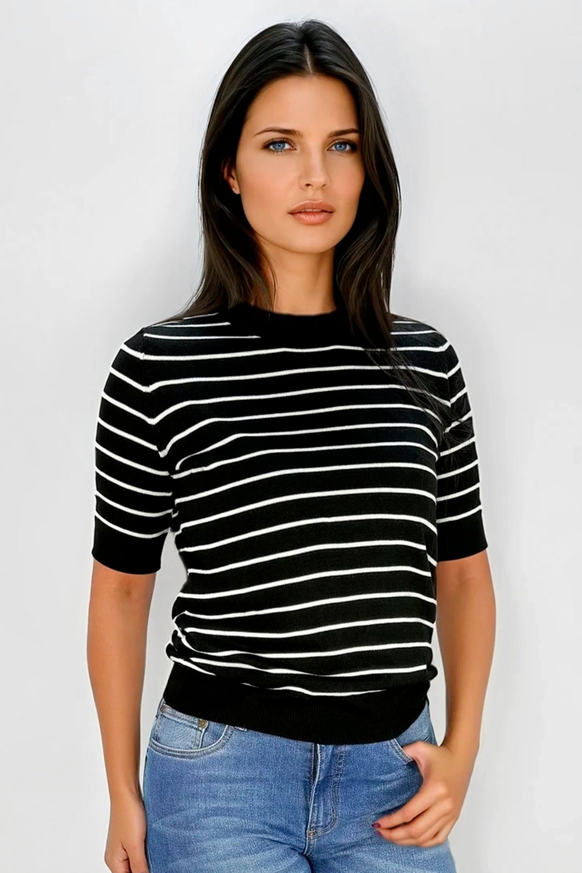 Camiseta Manga Corta Cuello Redondo Rayas Negro