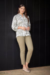 Blusa Manga Larga Cuello Ruched Figuras Blanco
