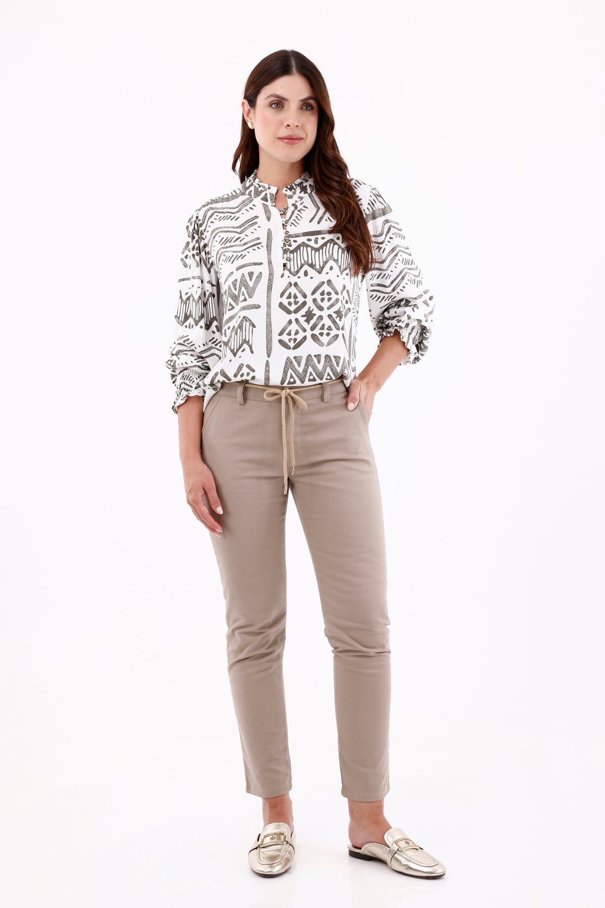 Blusa Manga Larga Cuello Ruched Figuras Blanco