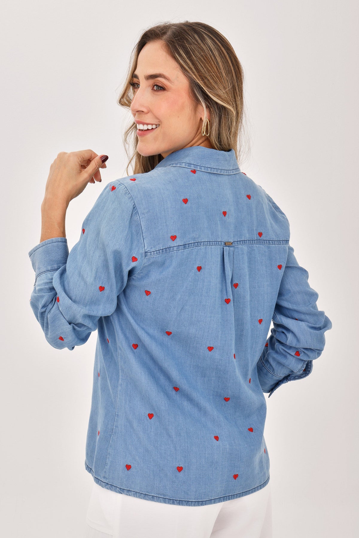 Blusa Manga Larga Bordado Corazón Rojo