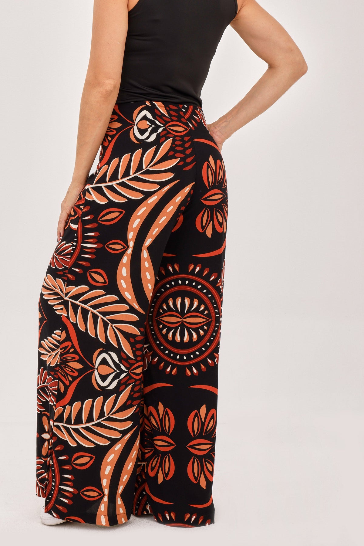 Pantalón Abertura Ramas Negro