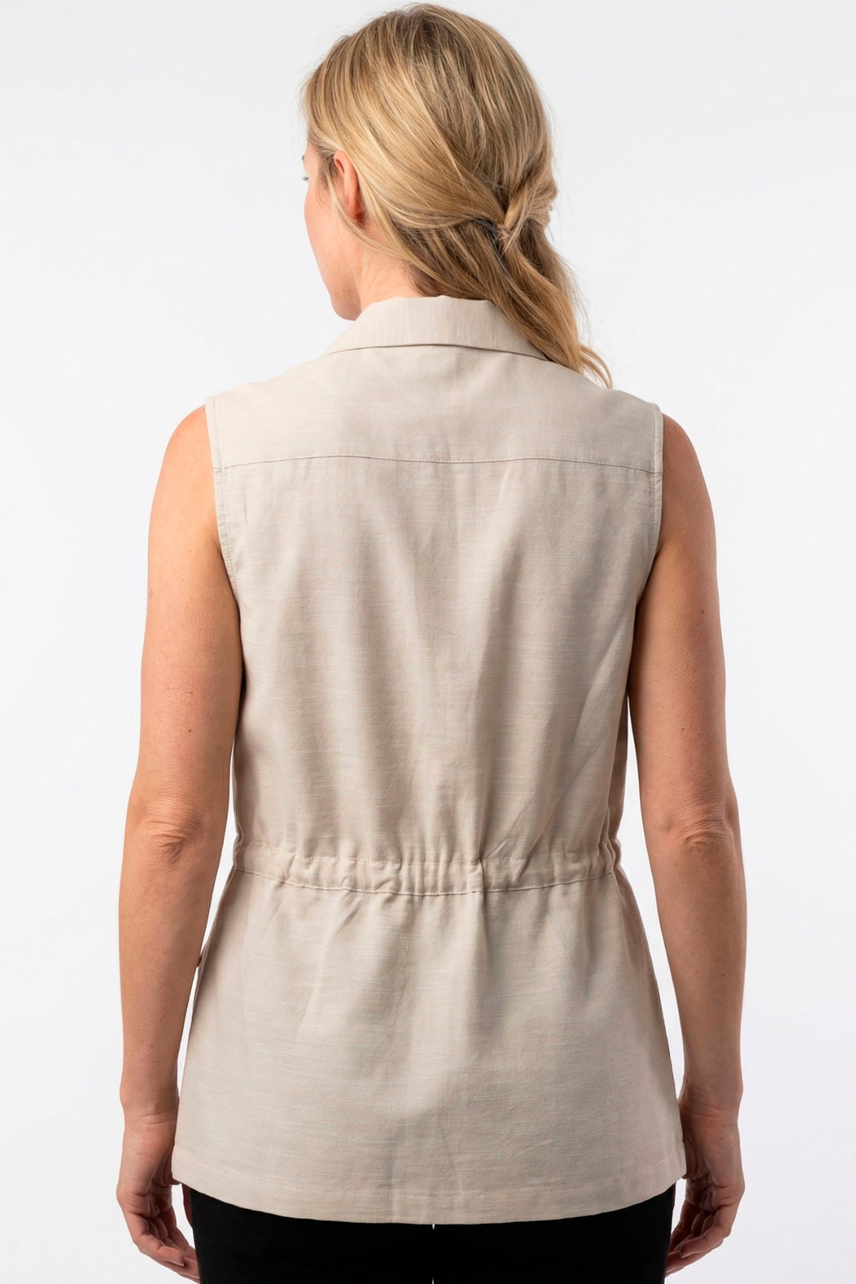Chaleco safari con bolsillos en rayón para mujer arena