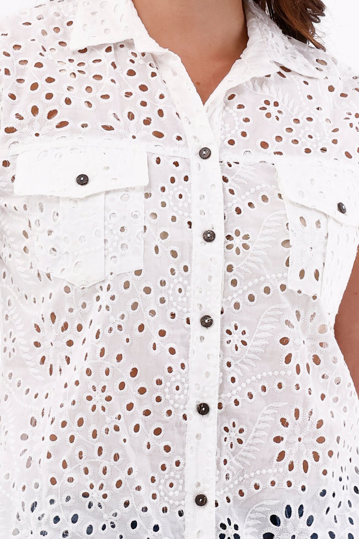 Blusa Manga Rodada Ojalillo Blanco