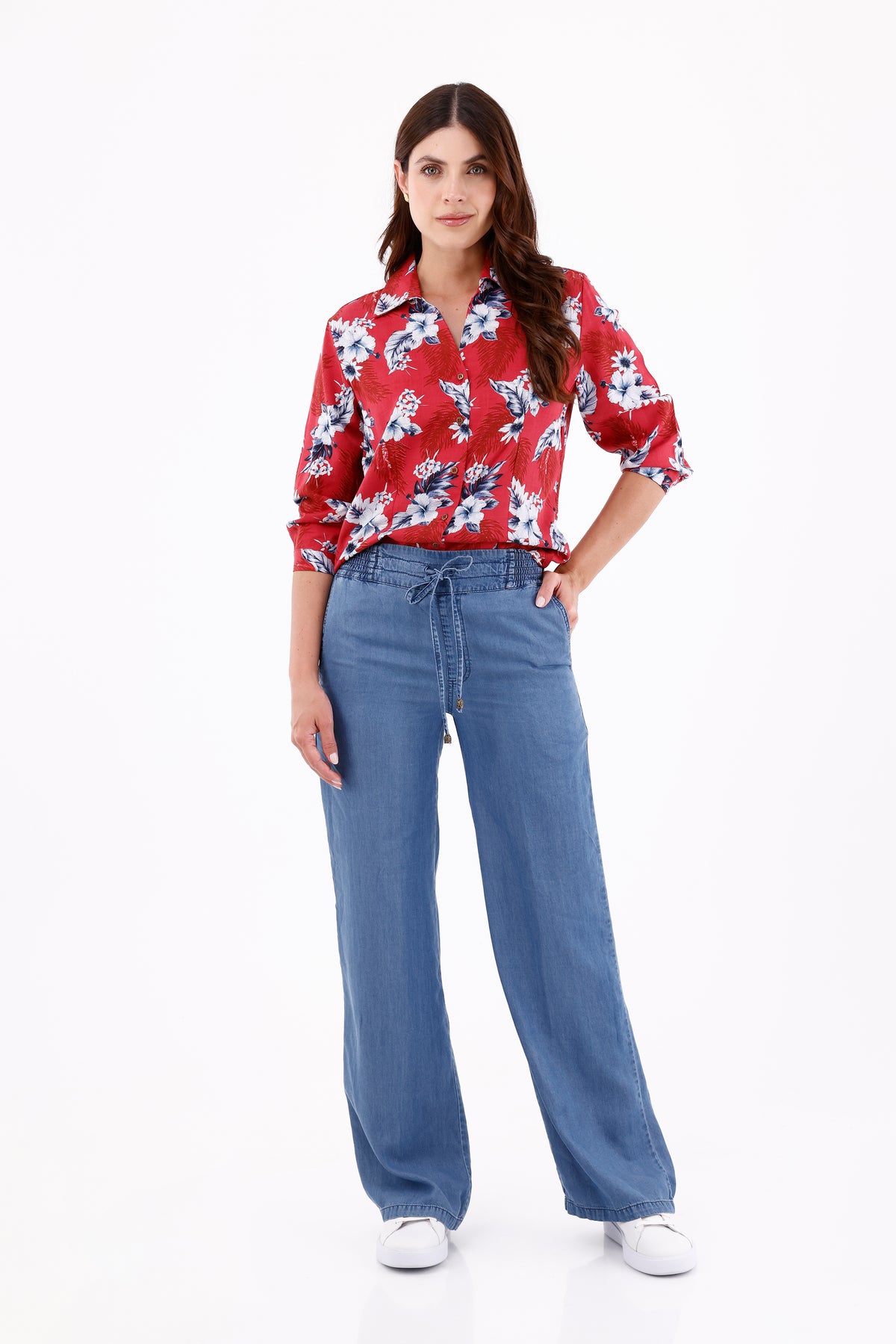 Blusa Manga 3/4 Flores Vino Claro