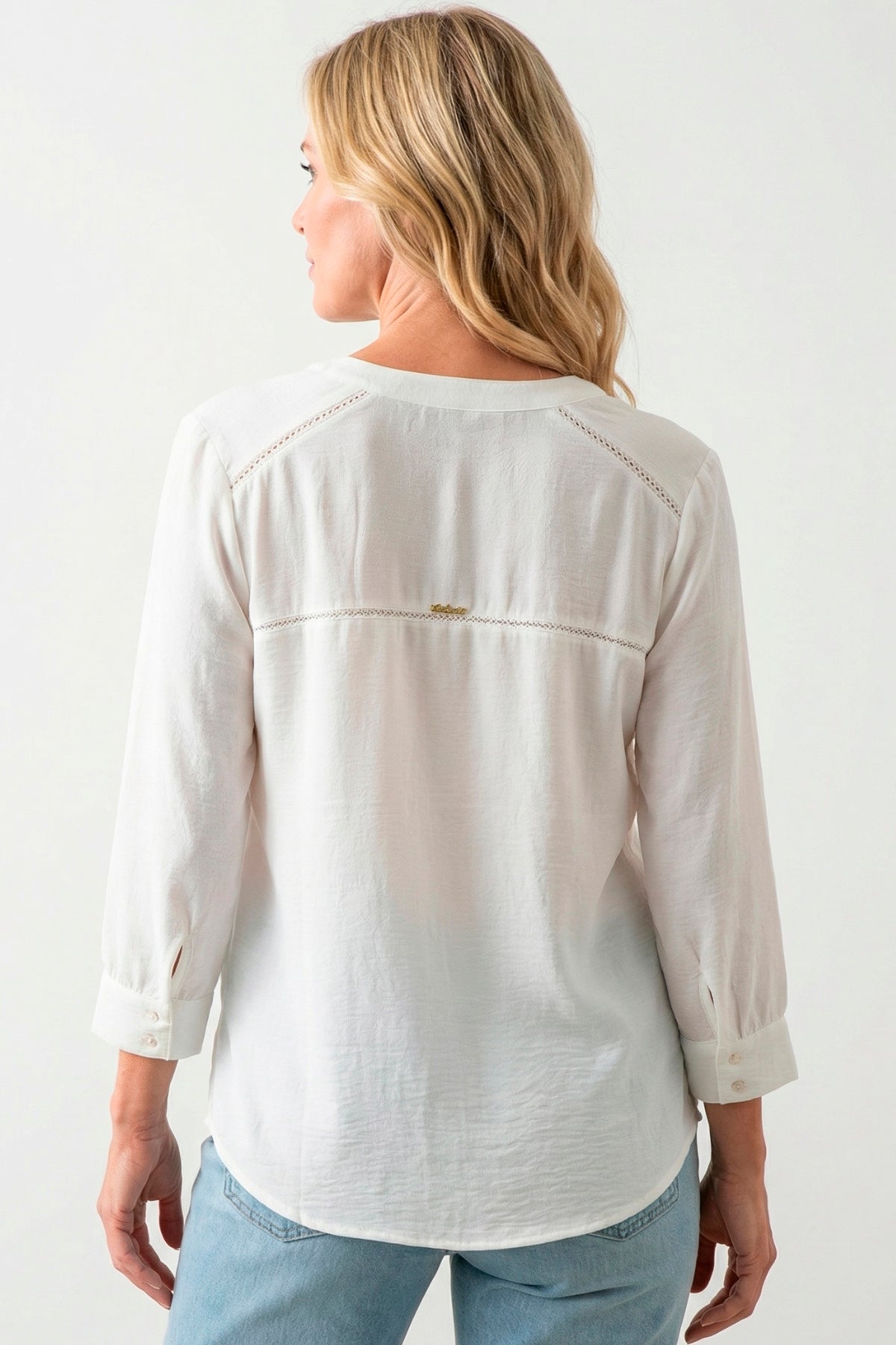 Blusa manga 3/4 con randa en crepé para mujer crudo