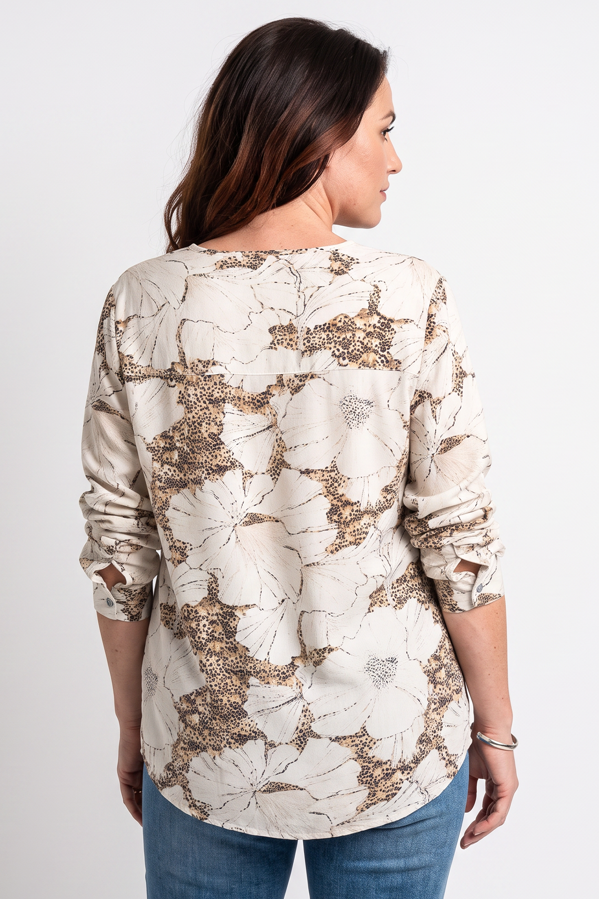 Blusa en Rayón Café con Manga Larga para Mujer