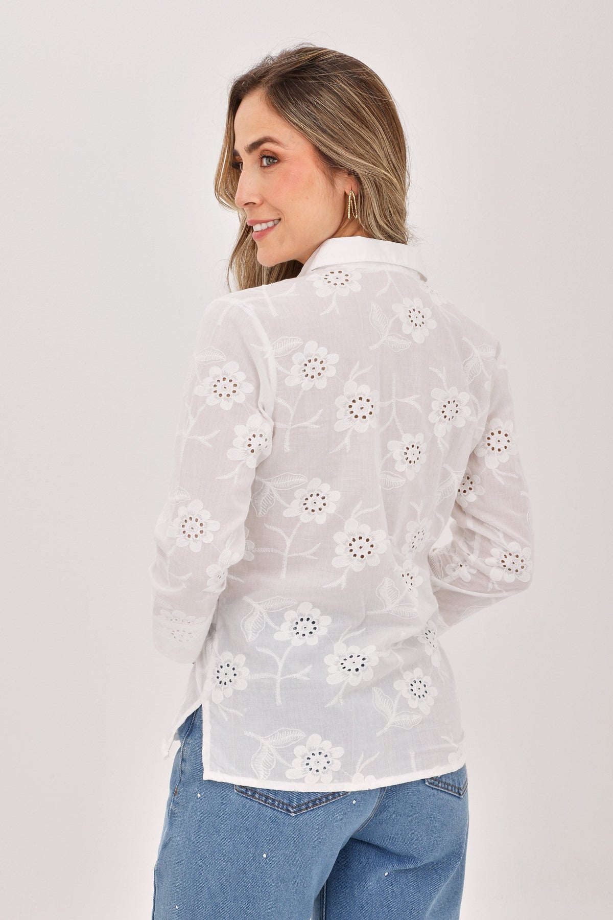 Blusa Manga 3/4 Ojalillo Blanco